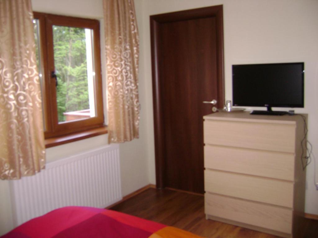 Casa Anotimpuri Hotell Sinaia Rum bild